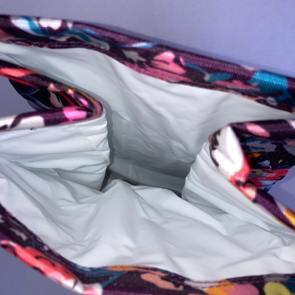 Vera Bradley Lunch Bag - Picture 5 of 5